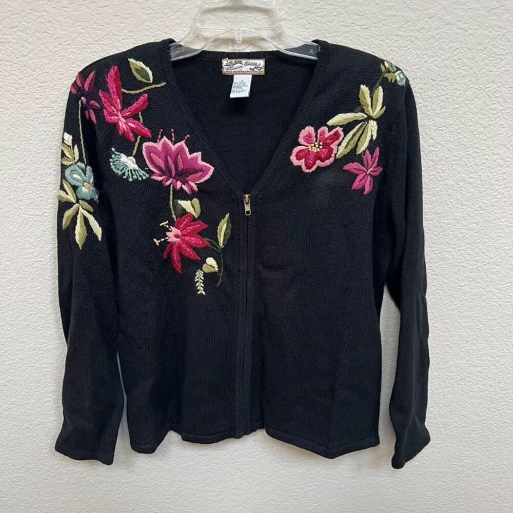 Vintage Heirloom Collectibles Embroidered Floral Cardigan Sweater Size Small